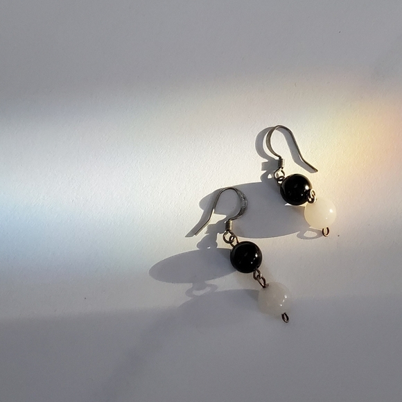 Jewelry - white quartz black onyx crystal ball boho earrings